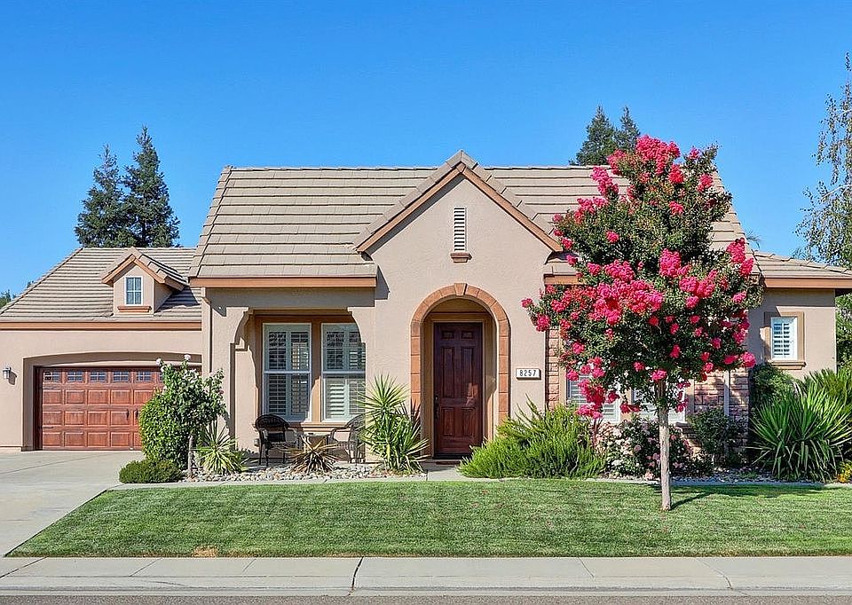 1st image of 8257 Cabochon Way