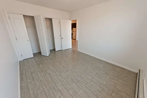 Rented by Compass | media 51