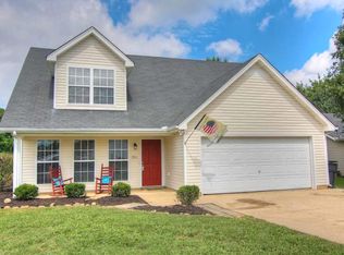 2101 Elk River Dr, Murfreesboro, TN 37129
