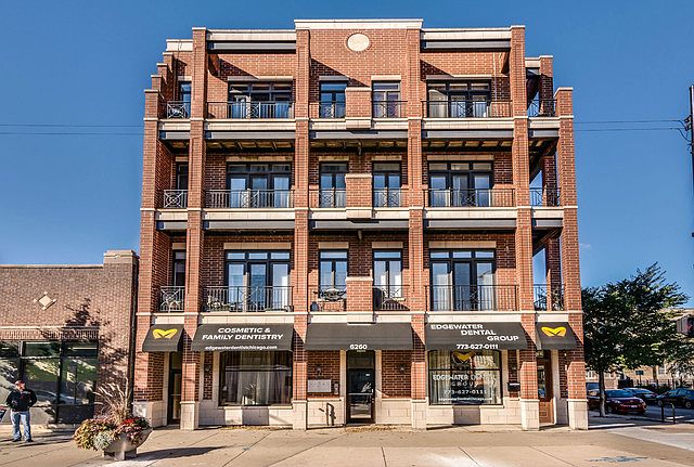 1st image of 6260 N Broadway Ave #3N