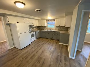9407 Caddy Ln, Caledonia, WI 53108