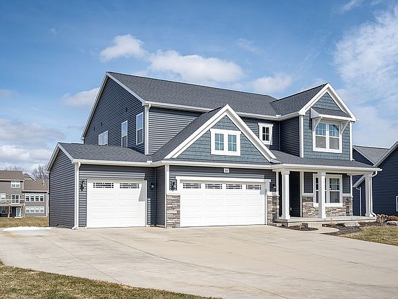 3rd image of 3313 Oakmont Dr