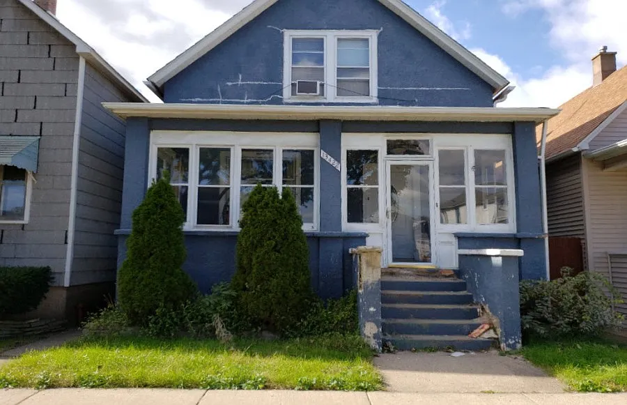 13422 S Burley Ave photo 1