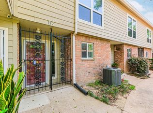 5005 Georgi Ln APT 137, Houston, TX 77092