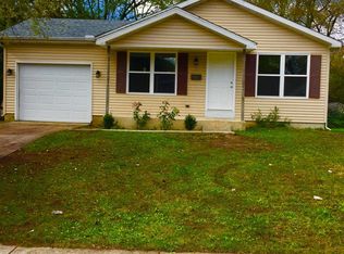 1915 N Olive St, South Bend, IN 46628