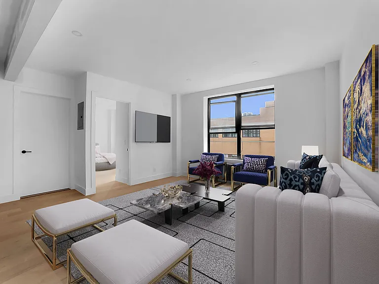 740 W End Ave #126Y — Photo 1