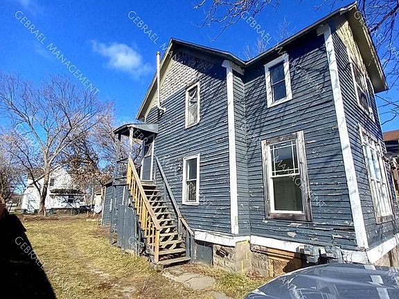 2nd image of 2249 S Hamilton St