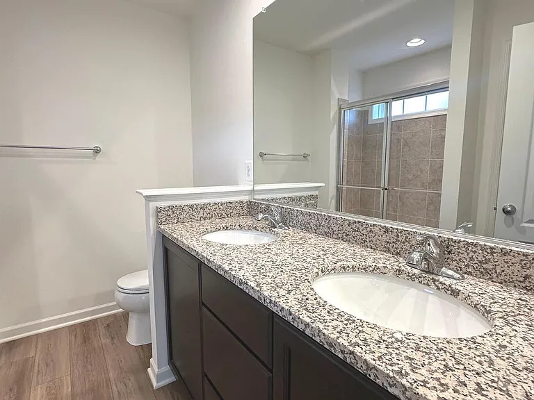 93 Stafford Pl — Photo 26