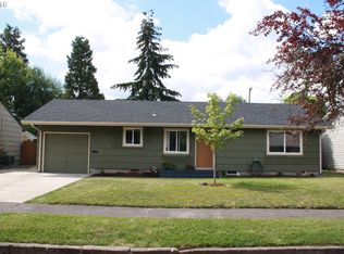 1427 Olympic St, Springfield, OR 97477
