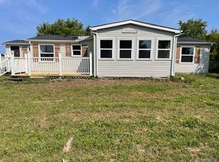 835 S Huron View Rd, Port Sanilac, MI 48469