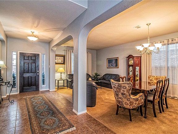 4th image of 8305 Oak Springs Ln