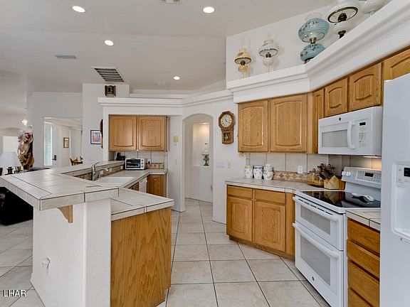4th image of 2237 San Juan Dr