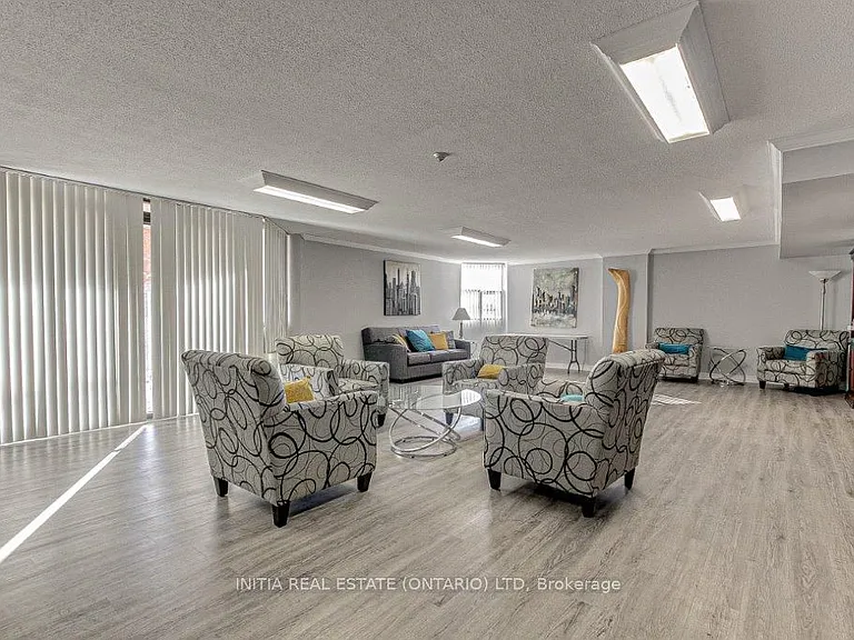 363 Colborne St #2404 — Photo 13