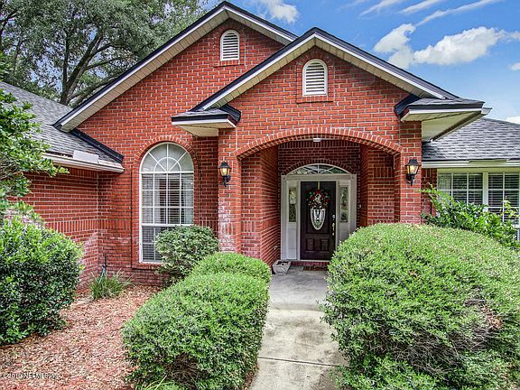 3rd image of 1163 Chandler Oaks Dr