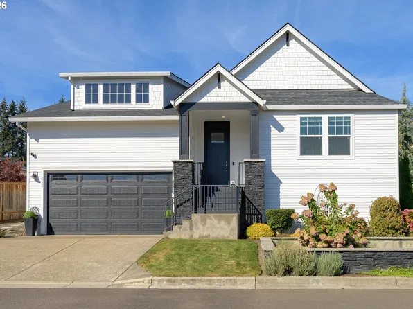 613 SW 7th St, Dundee, OR 97115