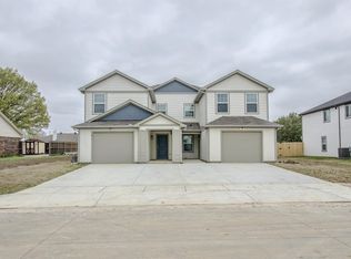 3809 Huntington Dr, Denton, TX 76209