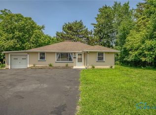 958 Dixie Hwy N, Rossford, OH 43460
