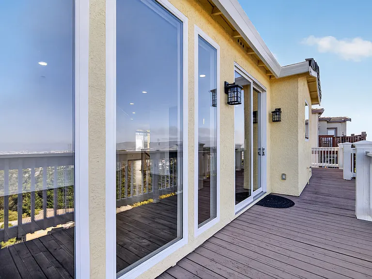 208 Goodwin Dr — Photo 45