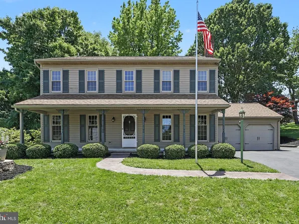 2870 Travis Ct, York, PA 17403