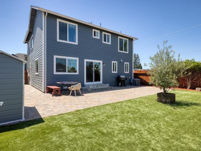 1371 Holly Park Way, Santa Rosa, CA, 95403