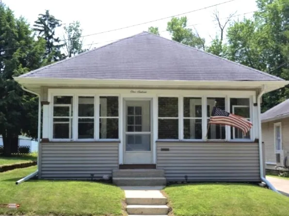 116 Huron St, Niles, MI 49120