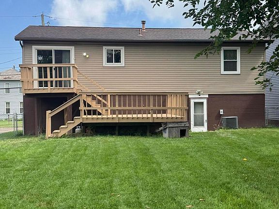 3rd image of 51 Gainor Ave