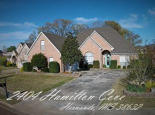 2404 Hamilton Cv, Hernando, MS 38632