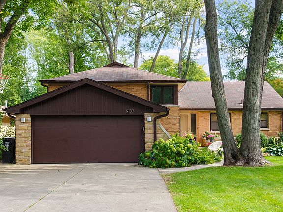 2nd image of 9133 Kedvale Ave