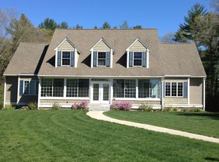 10 Deer Run Ln, Georgetown, MA 01833