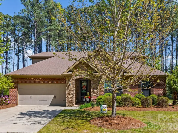 2054 Lometa Rd, York, SC 29745