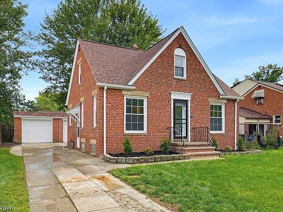 2nd image of 7513 Brookside Dr
