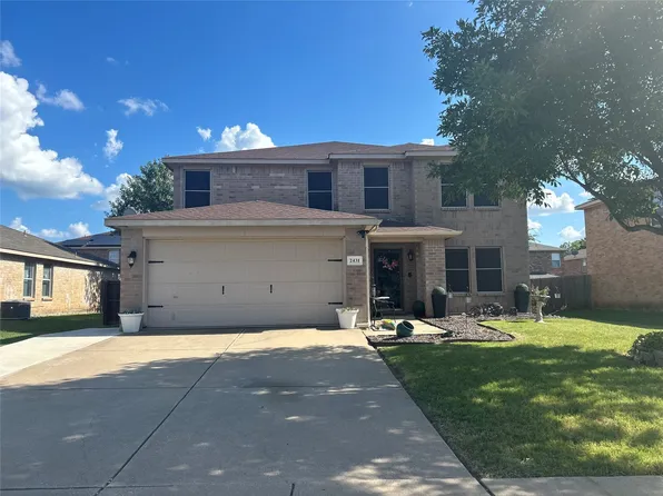 2431 Canyon Springs Dr, Grand Prairie, TX 75052