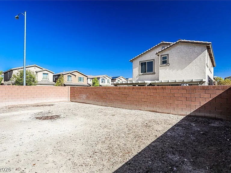 6360 Beavertail Pond Ave — Photo 36