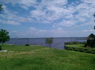 422 Christi Ln, Biloxi, MS 39531