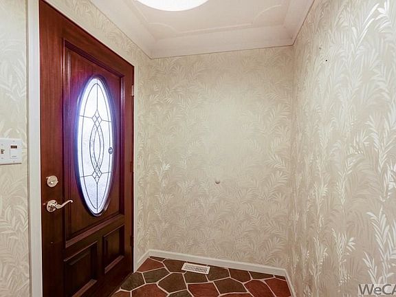 5th image of 2826 Briargrove Ln