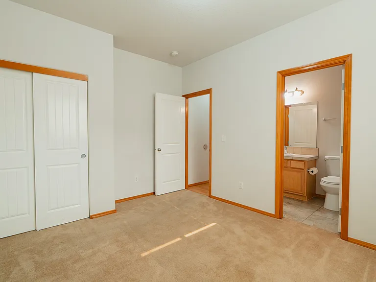 8451 SE 78th Pl — Photo 7