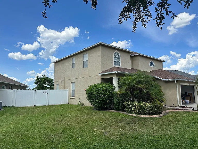 8417 Canterbury Lake Blvd — Photo 7