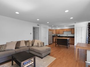 2722 Knight St APT 313E, Dallas, TX 75219