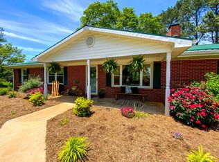 1172 Lark Dr, Chatham, VA 24531