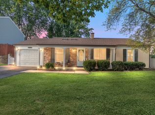 123 Wallace St, Bartlett, IL 60103