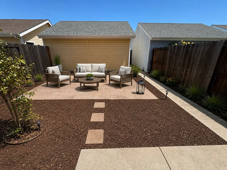 120 Ivy St — Photo 13