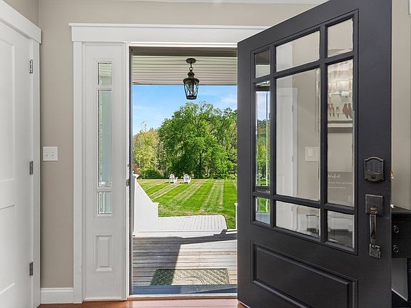 4th image of 57 Candlewood Dr