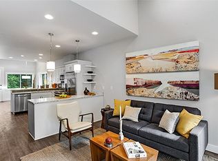 3603 228th Ave SE #2B-1BA-1000SQFT, Issaquah, WA 98029