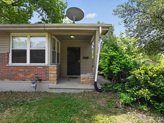 4th image of 9946 Lanier Dr