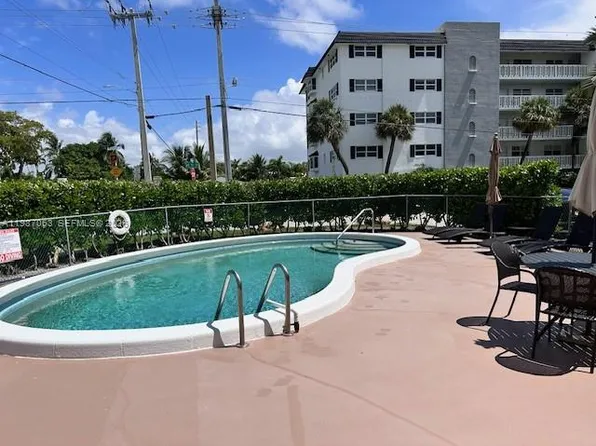 5050 Bayview Dr APT 17, Fort Lauderdale, FL 33308