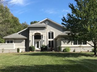 1208 Cypress Rd, Olney, IL 62450