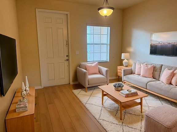 3rd image of 181 SW Otter Run Place