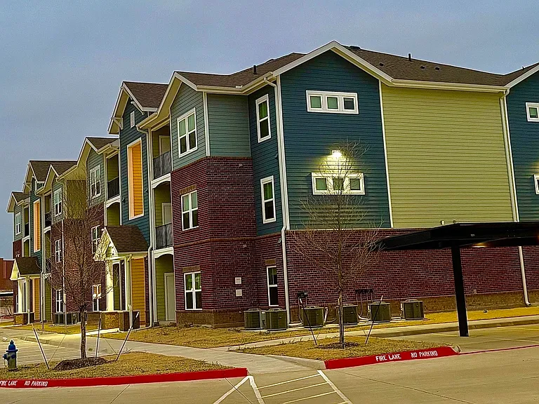 Mill Stream Apartment Homes — Photo 8