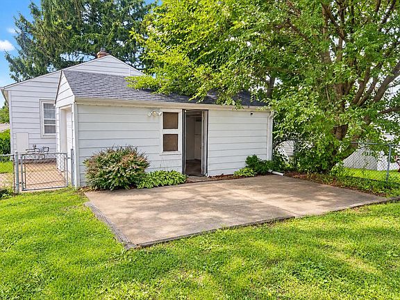 3rd image of 4020 78th STREET