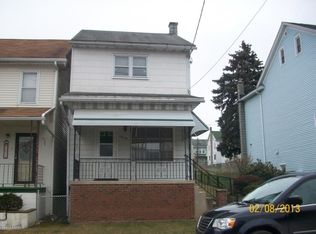 1036 W Montgomery St, Coal Township, PA
